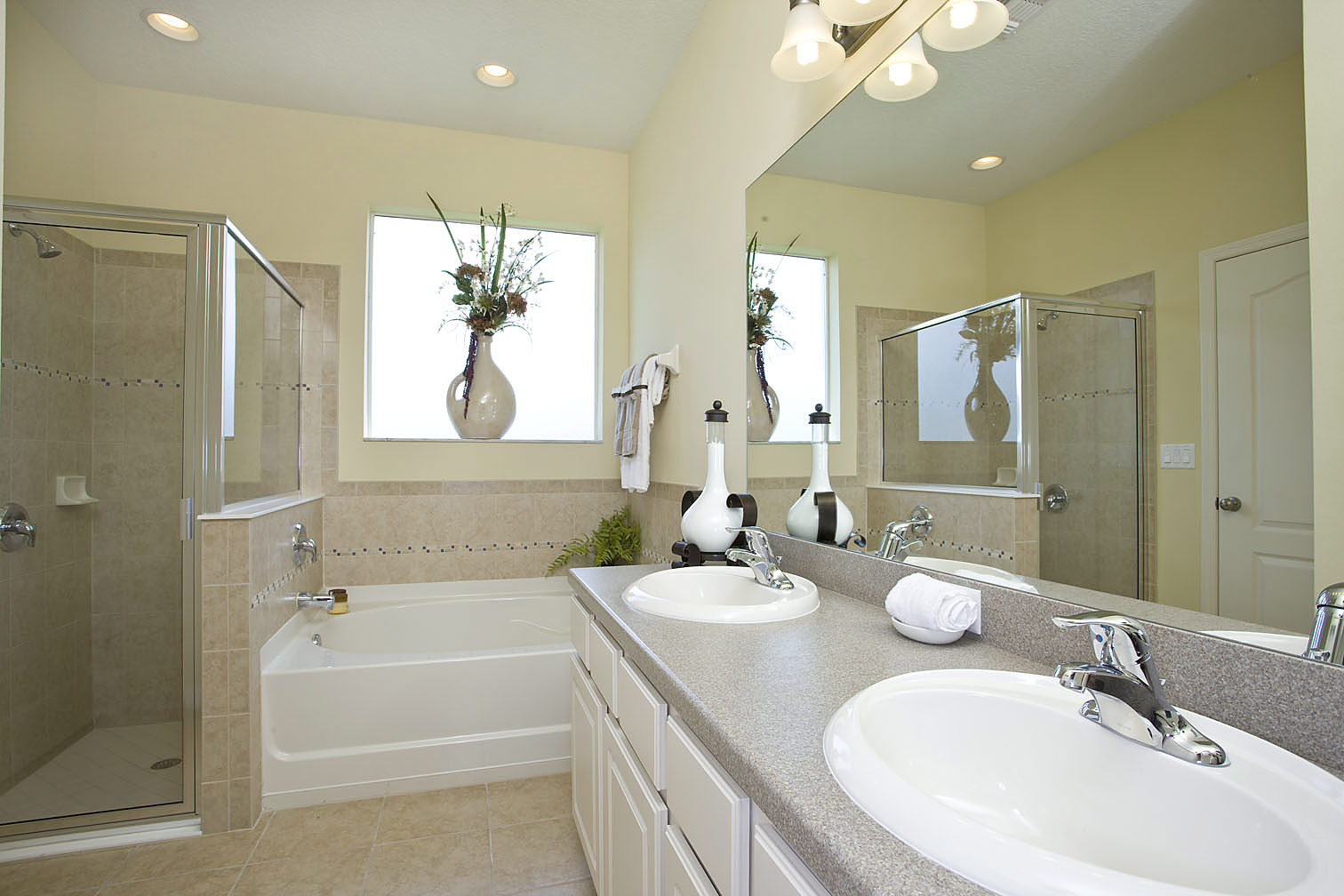 Bathroom Cleaning Secrets From the Pros